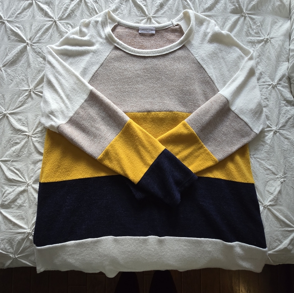 Chic Soul Colorblock Sweater - Picture 4 of 5